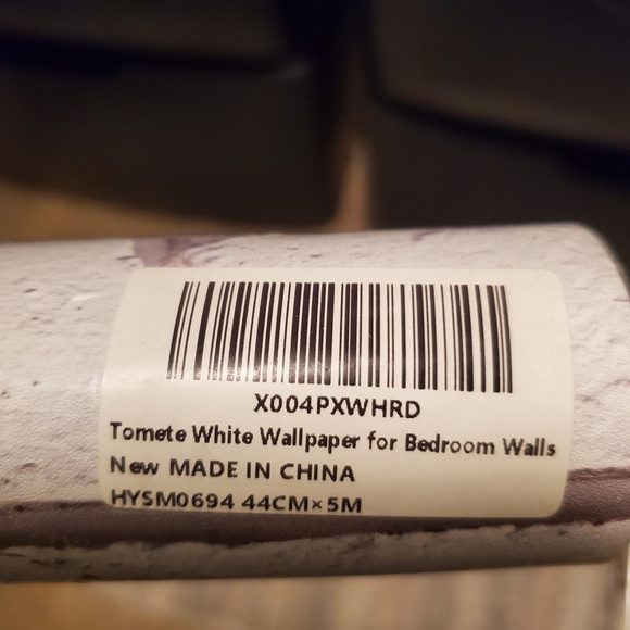 2 rolls of White Brick Pattern Wallpaper - Picture 8 of 11